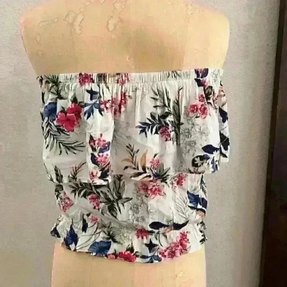 American Eagle Outfitters, Size XXS - Picture 2 of 3